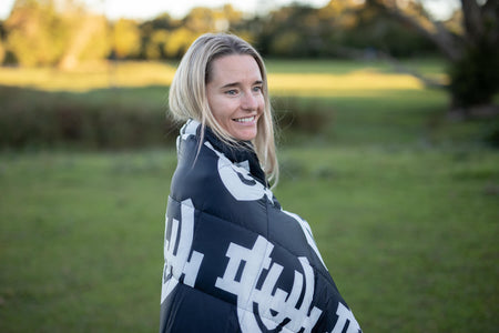 Carlton Blues - AFL Sustainable Down Puffy Blanket